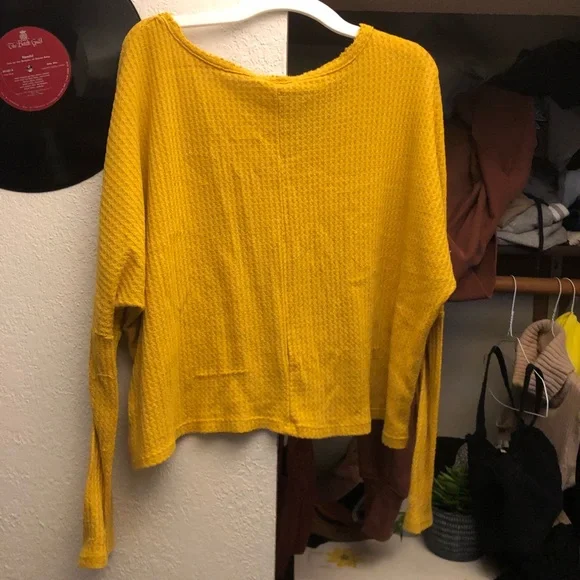 yellow waffle knit long sleeve scoop neck top - Picture 3 of 4